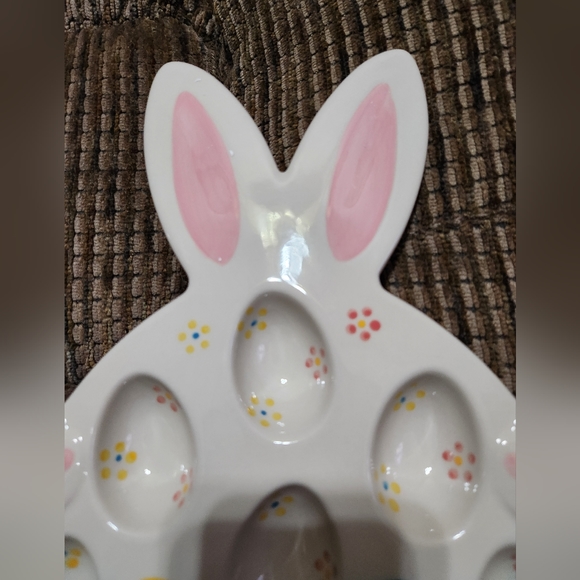Temptations Easter Bunny Egg Tray Ceramic 15x9in Beautiful Easter Decor - Picture 2 of 9